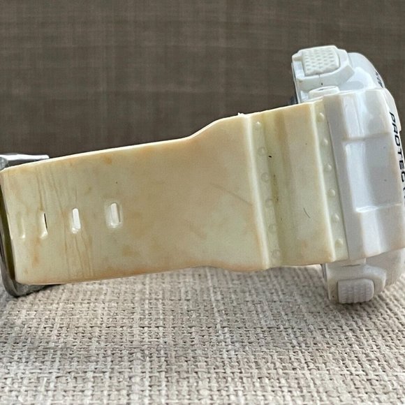 NY&C Digital Wristwatch White Plastic Band Multi Function Unisex Watch Light Up - Picture 6 of 10